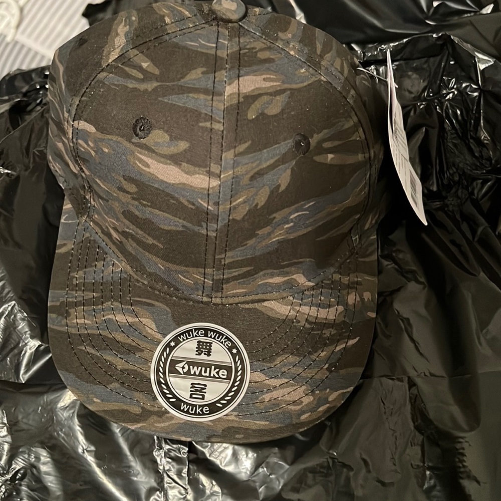 Camo snapback